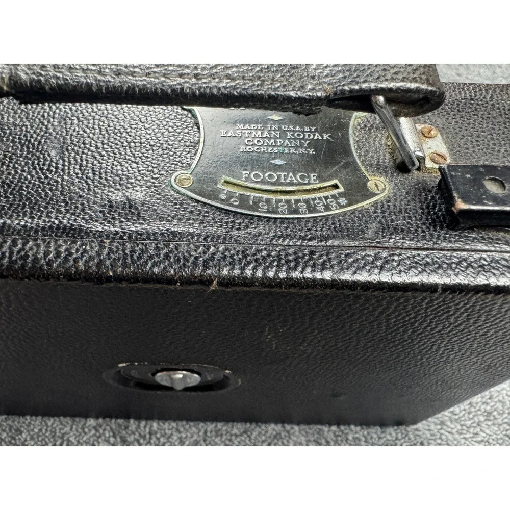 Vintage‎ Cine-Kodak Model BB 16mm Movie Camera Eastman Kodak Black Leatherette